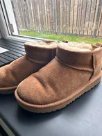 Uggs Extra Short Chestnut Maat 33.5, Kinderen en Baby's, Kinderkleding | Schoenen en Sokken, UGG, Jongen of Meisje, Schoenen, Ophalen of Verzenden