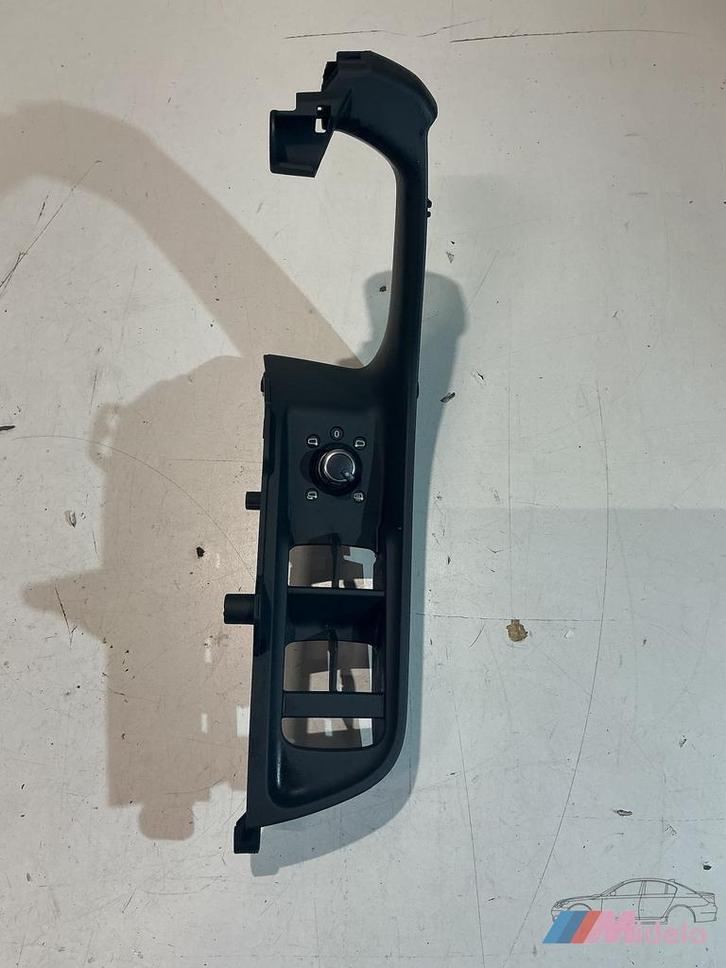 AUDI A3 RAAMBEDIENING AFDEKKING DEUR LINKS VOOR 8V4959521D, Auto-onderdelen, Carrosserie en Plaatwerk, Deur, Audi, Gebruikt, Ophalen of Verzenden