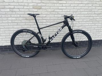 Factor Lando HT - Sram XX1 2023 Custom color beschikbaar voor biedingen