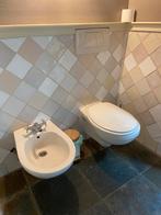 Gratis bidet, Huis en Inrichting, Badkamer | Badkamermeubels, Ophalen, Overige typen, Zo goed als nieuw, Minder dan 100 cm