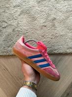 Adidas gazelle “pink blue” 39 1/3, Ophalen of Verzenden, Zo goed als nieuw, Roze, Sneakers of Gympen