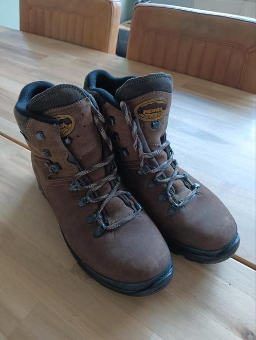 Meindl maat 44 zgan, Sport en Fitness, Bergsport en Wandelen, Zo goed als nieuw, Schoenen, Ophalen of Verzenden
