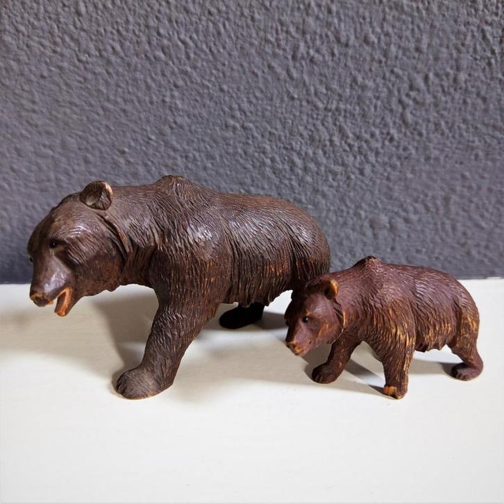 Blackwood Beren 1880 Houtsnijwerk Antiek Beer Jong Miniatuur, Verzamelen, Beren en Cherished Teddies, Zo goed als nieuw, Stoffen beer