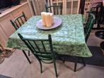 Vintage Keukentafel met 4 Stoelen + Kleed, Ophalen, Gebruikt, Vintage, 4 tot 6 stoelen