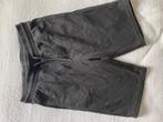 H&M korte zwarte joggingbroek, maat 152, zo goed als nieuw!, Broek, H&M, Ophalen of Verzenden, Zo goed als nieuw