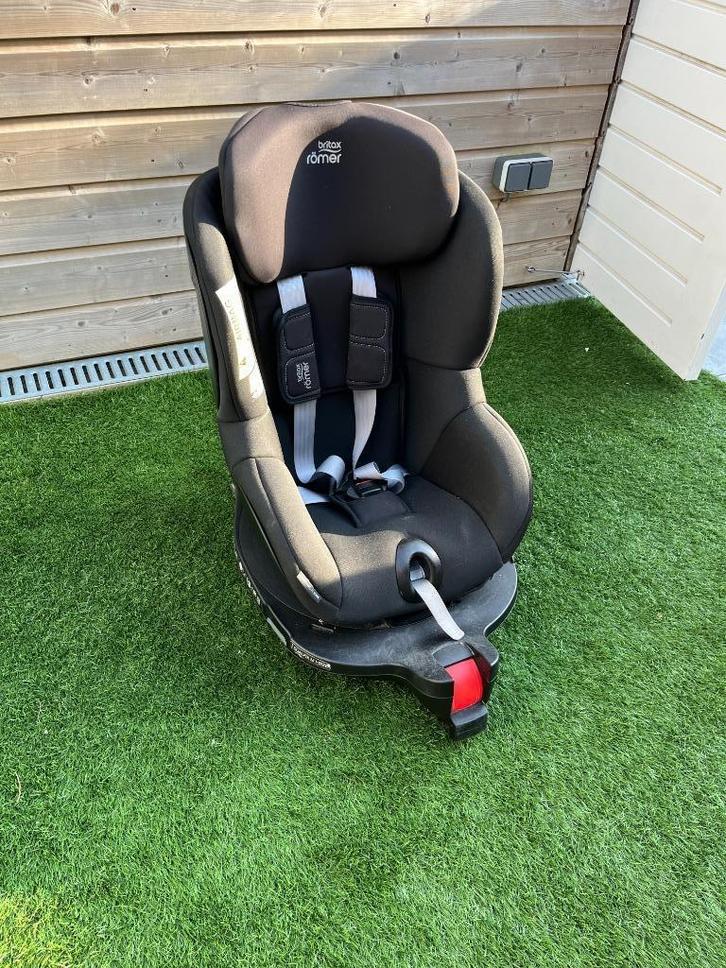 Britax Römer Dualfix M i-Size | Autostoel | Isofix | 360, Kinderen en Baby's, Autostoeltjes, Gebruikt, Romer, 9 t/m 18 kg, Isofix