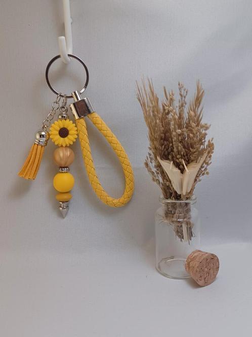 Beadable tassenhanger/ sleutelhanger Geel zonnebloem, Verzamelen, Sleutelhangers, Nieuw, Ophalen of Verzenden