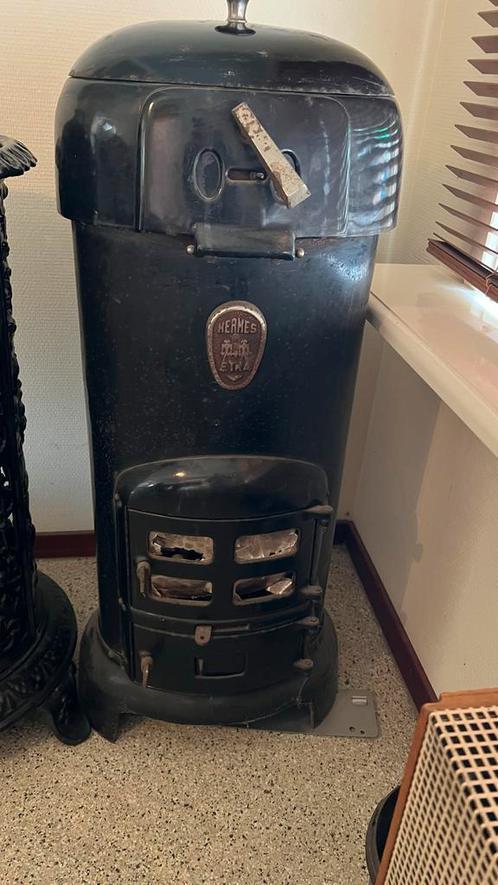 Vintage Hermes Kolenkachel, Huis en Inrichting, Kachels, Gebruikt, Vrijstaand, Kolenkachel, Overige brandstoffen, Ophalen