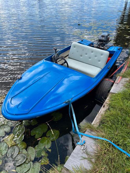 Bootje met 6 pk motor, Watersport en Boten, Speedboten, Zo goed als nieuw, 3 tot 6 meter, Benzine, Minder dan 70 pk, Polyester