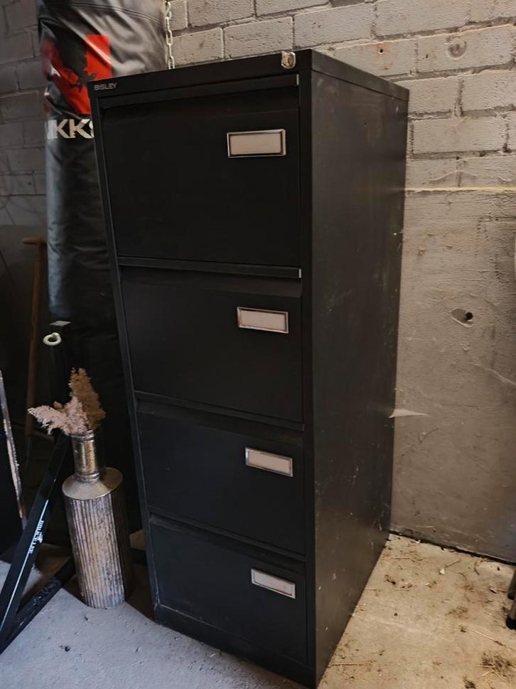 Bisley 4-laads dossierkast - 1 la mist ophangsysteem, Huis en Inrichting, Kasten | Roldeurkasten en Archiefkasten, Gebruikt, 100 tot 150 cm