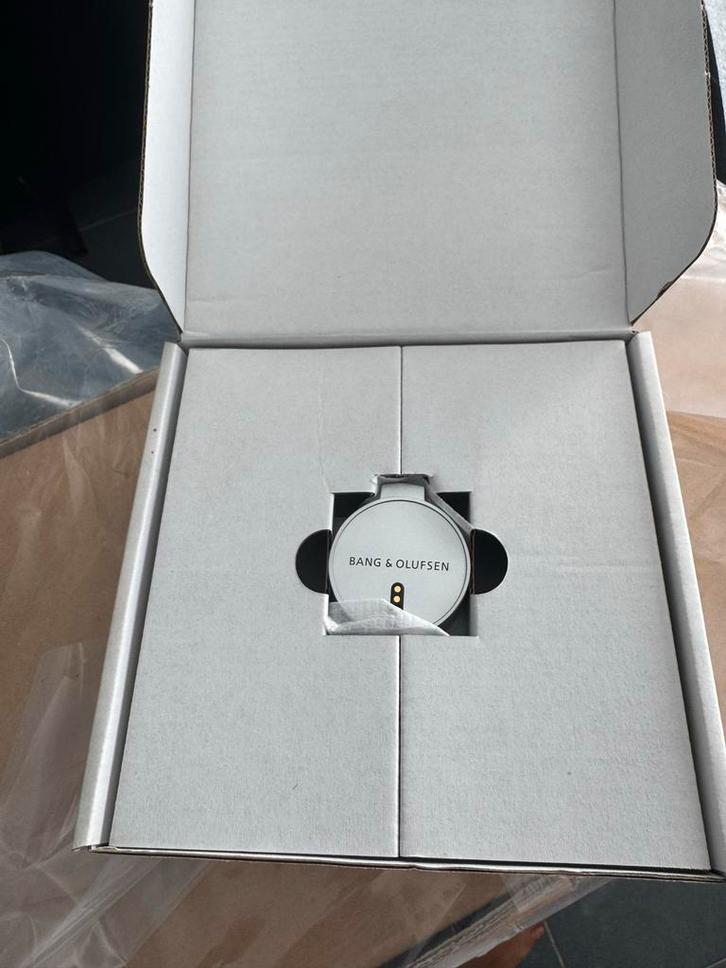 Bang & Olufsen Beosound Level Muurbeugel Nieuw b&o, Audio, Tv en Foto, Audiokabels en Televisiekabels, Nieuw, Overige kabels, Minder dan 2 meter