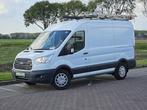 FORD TRANSIT 2.0 l2h2 imperiaal navi!, Auto's, Gebruikt, Euro 6, Navigatiesysteem, Bedrijf