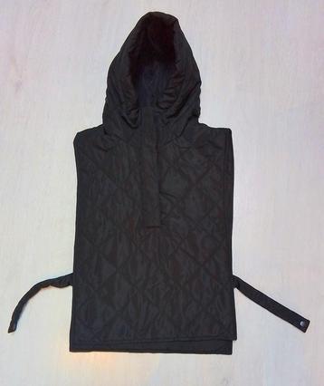 OPUS cape/ bodywarmer, zwart in nieuw staat beschikbaar voor biedingen
