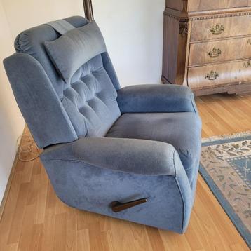 relax stoel beschikbaar voor biedingen