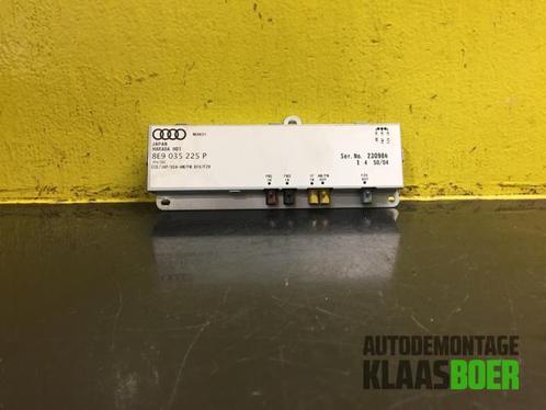 Antenne Versterker van een Audi A4, Auto-onderdelen, Elektronica en Kabels, Audi, Gebruikt, 6 maanden garantie, 12 maanden garantie