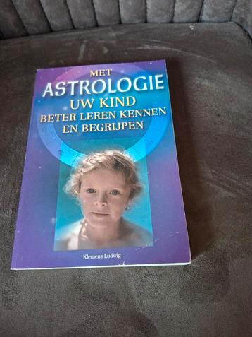 Astrologie met uw kind - Kleemens Ludwig beschikbaar voor biedingen