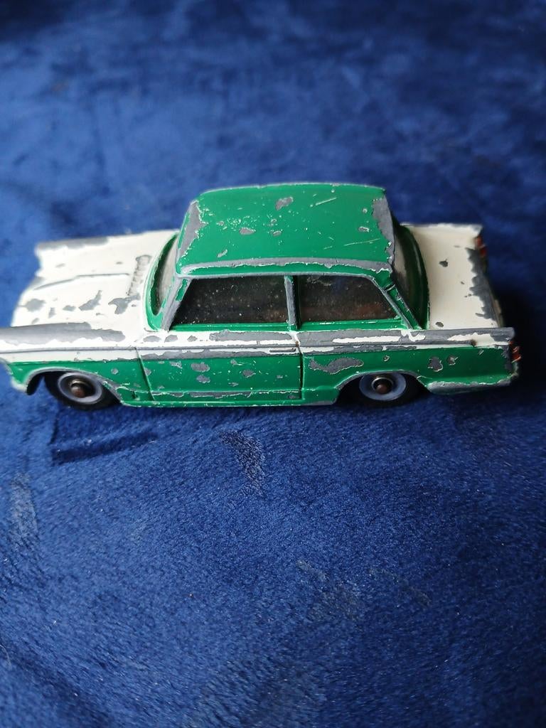 Triumph Herald.  Dinky toys 189, Hobby en Vrije tijd, Modelauto's | 1:43, Ophalen of Verzenden, Gebruikt, Auto, Dinky Toys