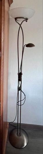 Gratis vloerlamp, Huis en Inrichting, Lampen | Vloerlampen, Ophalen, Gebruikt, Glas, 150 tot 200 cm
