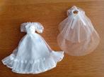 Barbie Wedding Party Fashions #7965, Verzamelen, Poppen, Ophalen of Verzenden, Gebruikt, Kleertjes