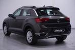 Volkswagen T-Roc 1.5 TSI Style Clima Navi PDC v+a Camera App, Auto's, Volkswagen, Stof, 4 cilinders, Bedrijf, 19 km/l