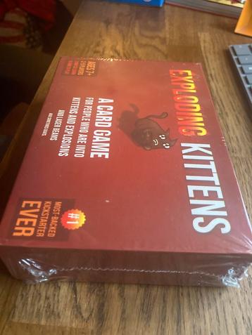 Exploding Kittens Kaartspel eventueel met uitbreiding beschikbaar voor biedingen