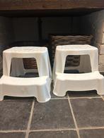 Set van 2 Krukjes/opstapjes, handig als wc opstap voor kids, Ophalen, Gebruikt, Kunststof