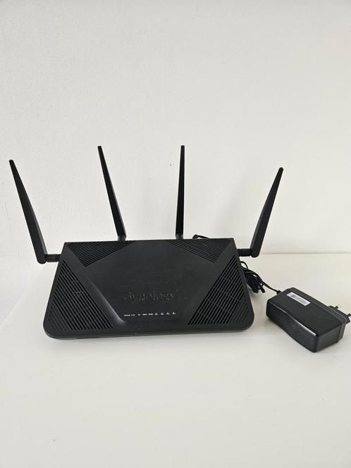 Synology RT2600AC Router, Computers en Software, Routers en Modems, Zo goed als nieuw, Ophalen of Verzenden