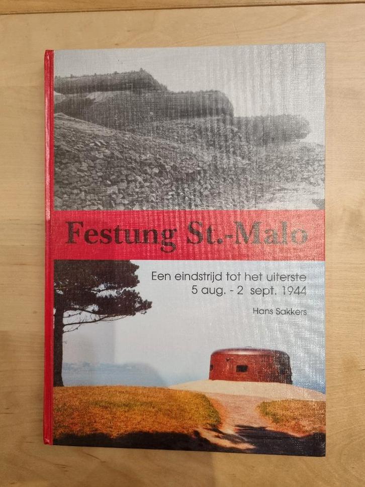Festung st. Malo, Boeken, Oorlog en Militair, Zo goed als nieuw, Tweede Wereldoorlog, Ophalen of Verzenden