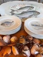 Vis Servies 12x Borden 1x Visschaal Limoges Porselein, Antiek en Kunst, Antiek | Porselein, Ophalen