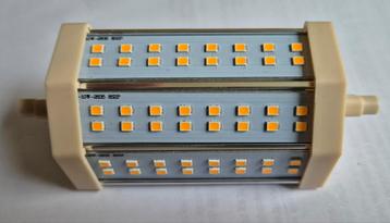 LED Buisvervanger R7 10W                       4 stuks nieuw beschikbaar voor biedingen