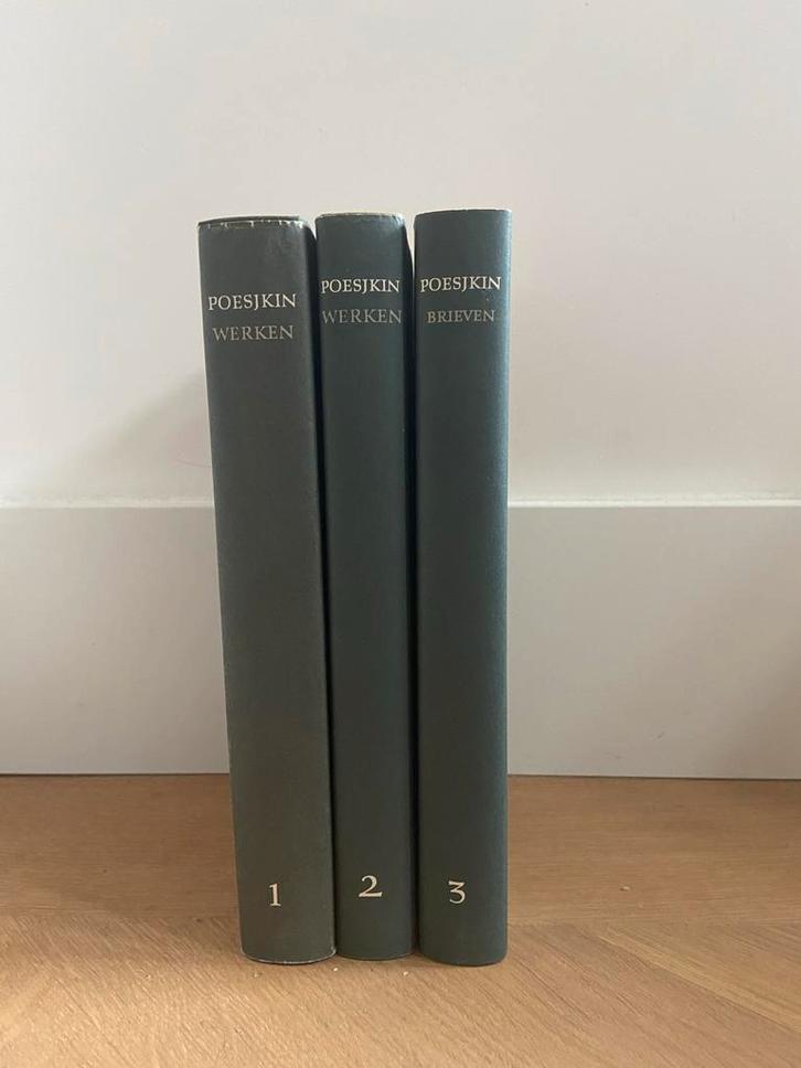 Russische Bibliotheek - Diverse delen, Boeken, Literatuur, Gelezen, Nederland, Ophalen of Verzenden