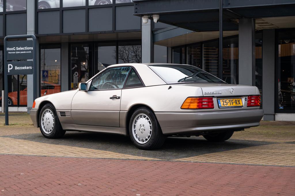 Mercedes-Benz SL-Klasse 300 SL-24 ( R129 ) (bj 1991), Auto's, Oldtimers, Automaat, Cabriolet, Zilver of Grijs, Achterwielaandrijving