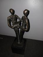 Brons 2 figuren met boek?, Ophalen of Verzenden