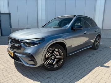 Mercedes-Benz GLC 200 204pk 4MATIC 9G-TRONIC 2023 Grijs beschikbaar voor biedingen