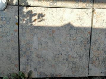 4 Excluton Kera Twice patron tegels afm  59,7 x 59,7 x 4 beschikbaar voor biedingen