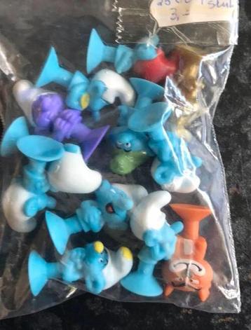 12x verschillende smurfen beschikbaar voor biedingen