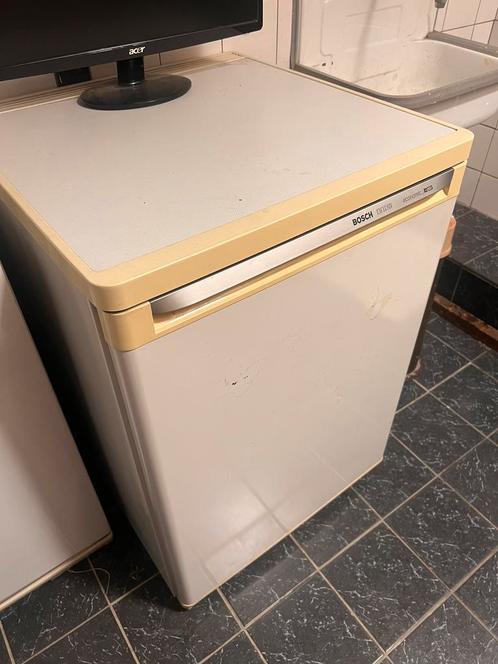 3-drawer freezer, Witgoed en Apparatuur, Vriezers en Diepvrieskisten, Zo goed als nieuw, Vrijstaand, Minder dan 60 cm, Ophalen
