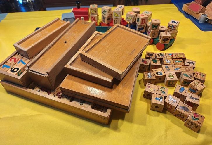 Antiek houten educatief speelgoed, Antiek en Kunst, Antiek | Speelgoed, Ophalen of Verzenden