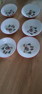 Wedgewood Windsor kerstservies, Huis en Inrichting, Keuken | Servies, Ophalen, Wedgwood, Aardewerk, Schaal of Schalen