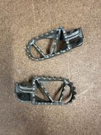 Voetsteunen KTM 690 Husqvarna 701 Gasgas 700, Ophalen of Verzenden