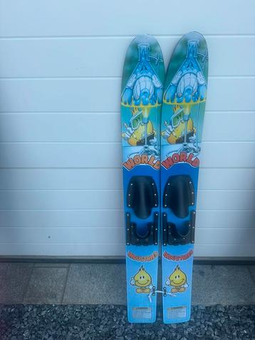 kinder ski beschikbaar voor biedingen