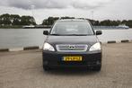 Toyota Avensis Verso 2.0i Linea Luna 6p., Voorwielaandrijving, 1998 cc, 4 cilinders, 150 pk