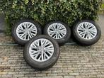 Winterbanden op velg (set) VW Passat bouwjaar 2019, Auto-onderdelen, Banden en Velgen, Ophalen, 16 inch, Banden en Velgen, Winterbanden