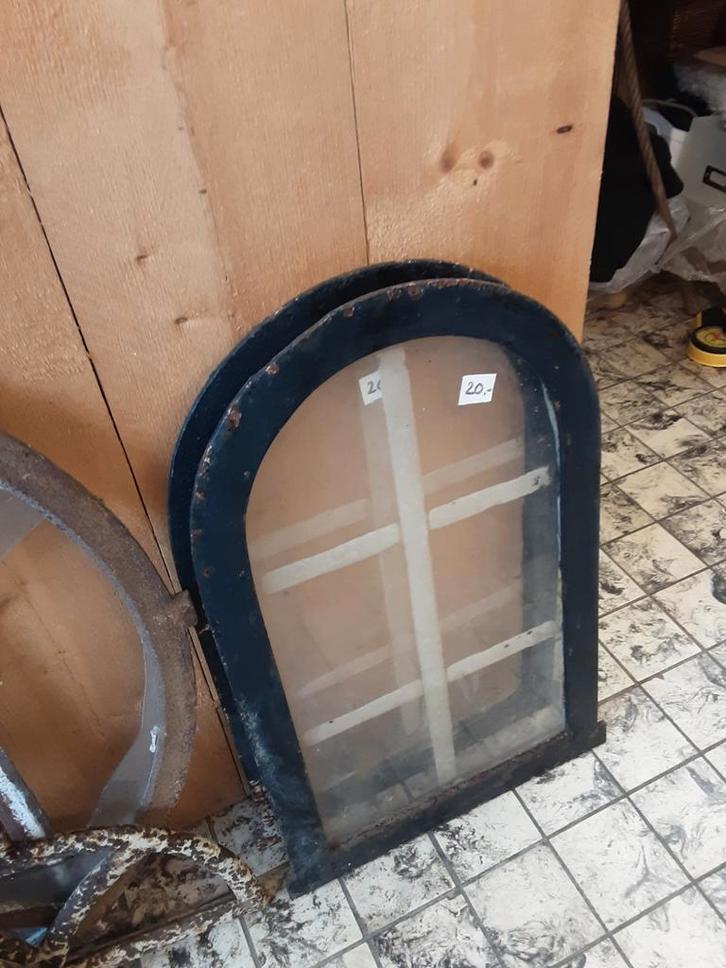 Oude ramen/ruiten - diverse modellen, Doe-het-zelf en Verbouw, Glas en Ramen, Gebruikt, Gevelraam of Ruit, 80 tot 120 cm, 80 tot 120 cm