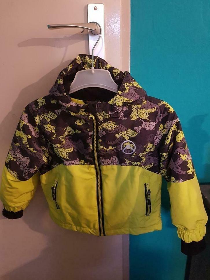 Winterjas / ski-jas / jas maat 86, Kinderen en Baby's, Babykleding | Maat 86, Gebruikt, Jongetje, Jasje, Ophalen of Verzenden