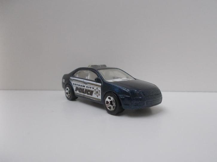 5183 Ford Fusion 'Police' Hot Wheels (HotWheels), Hobby en Vrije tijd, Modelauto's | Overige schalen, Gebruikt, Auto, Ophalen of Verzenden
