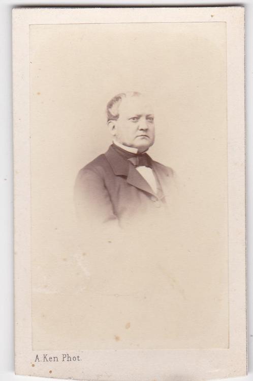 CDV van een Man in een Pak - Foto A. ken Parijs -, Verzamelen, Foto's en Prenten, Gebruikt, Foto, Voor 1940, Verzenden