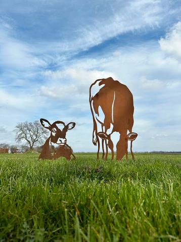 Meer dan 100 soorten tuinbeelden cortenstaal en zwart beschikbaar voor biedingen