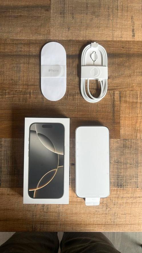 iPhone 16 PRO | Nieuw in doos | 256 GB | Incl beschermhoes, Telecommunicatie, Mobiele telefoons | Apple iPhone, Nieuw, 256 GB