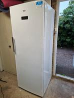 Beko RFNE448E35W zeer grote vriezer, vrieskast 1,5 jaar oud, Witgoed en Apparatuur, Minder dan 60 cm, 160 cm of meer, Zo goed als nieuw